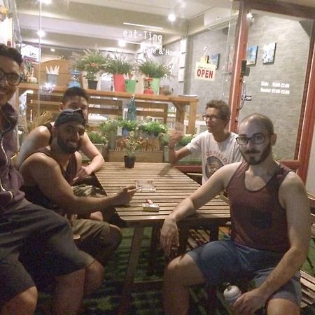 Eat-Ting Hostel Bang Sao Thong Εξωτερικό φωτογραφία